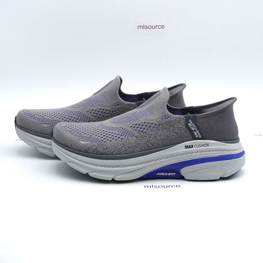 NEW Skechers Max Cushioning Arch Fit 2.0 Hands Free Shoes - Picture 1 of 6
